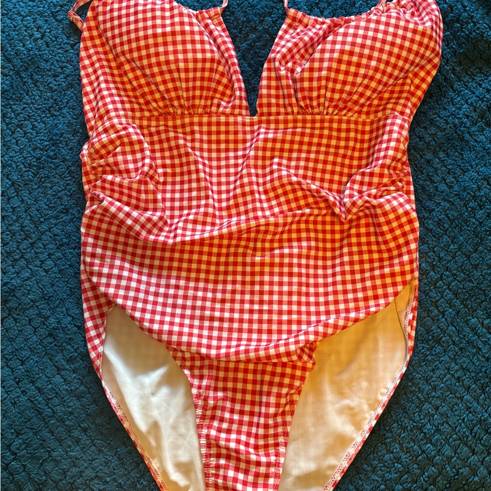 SHEIN woman’s Red Gingham One Piece Swimsuit